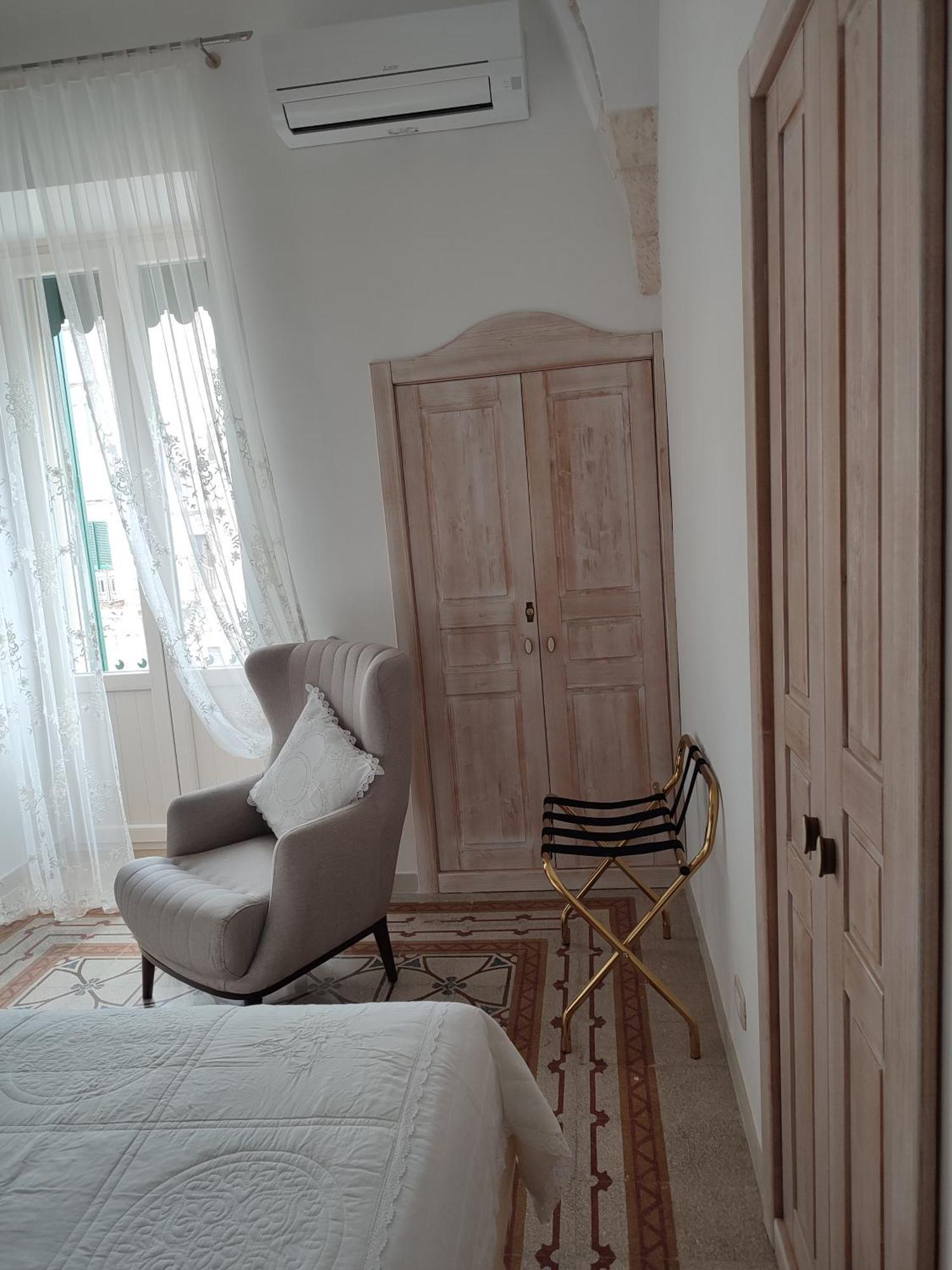 Rossini Guest House Martina Franca Bagian luar foto